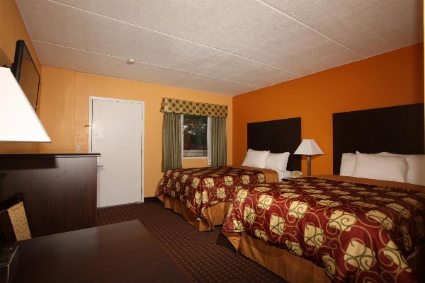 Budgetel Inn Glens Falls-Lake George-Saratoga image 7